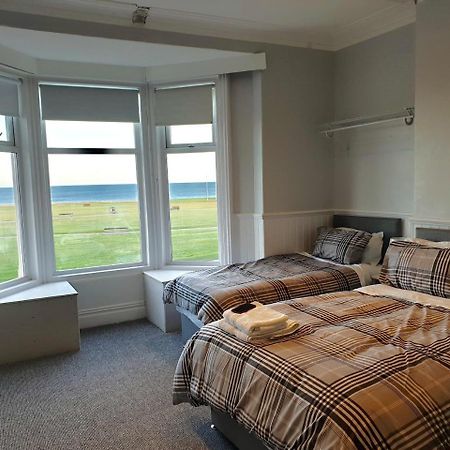 Cara Guesthouse Whitley Bay Esterno foto